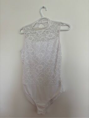 Sleeveless White Lace High Neck Bodysuit